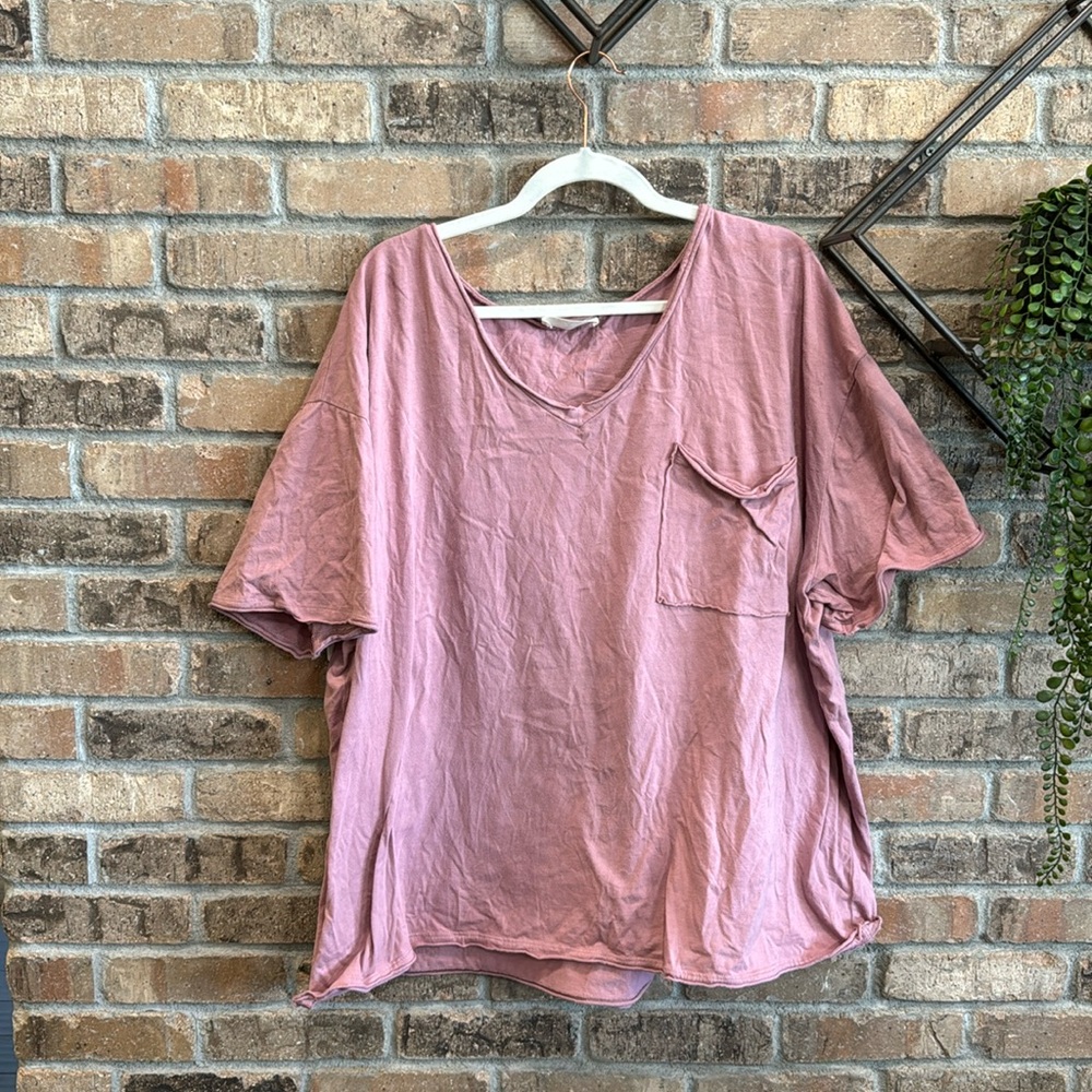 Over sized tee.